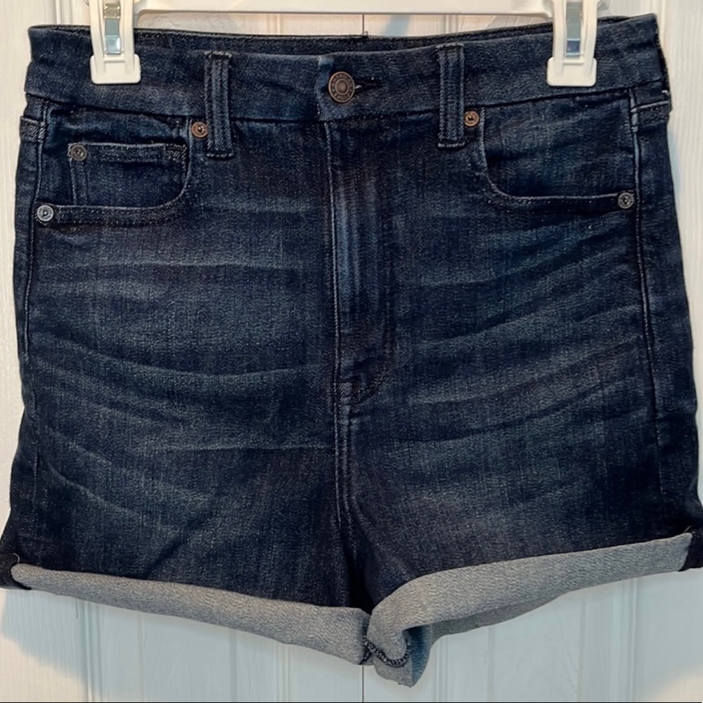 American Eagle High Waisted Shorts
